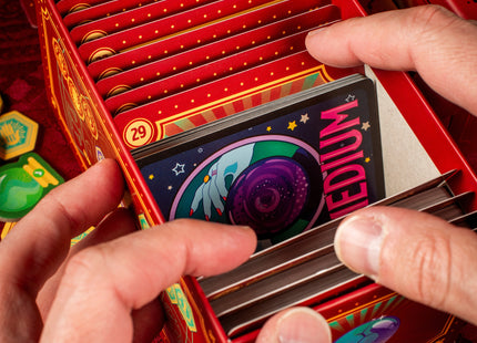 Medium: Denk jij wat ik denk? - Partyspel (NL) [PRE ORDER]